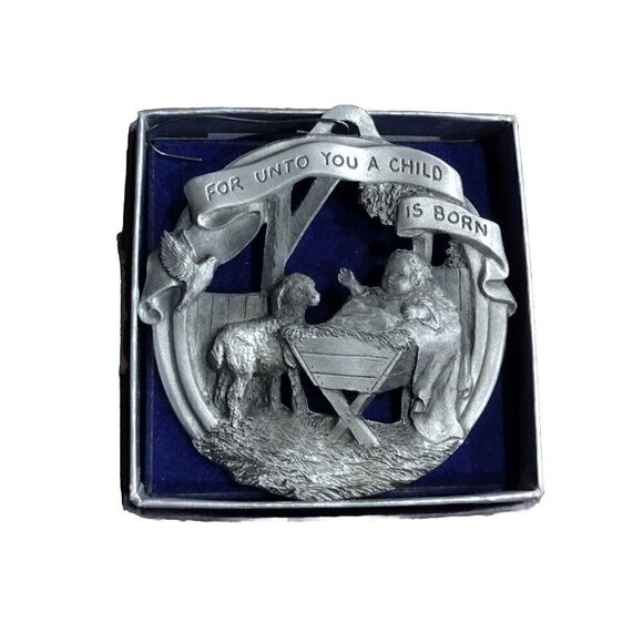 Vintage Skip Winn USA Fine Pewter Ornament For Unto Us A Child Is Born - Picture 1 of 2